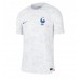 Frankrijk Raphael Varane #4 Voetbalkleding Uitshirt WK 2022 Korte Mouwen